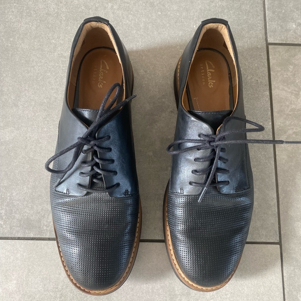 Clarks Glick Darby Ladies Black Leather Shoes US 8.5